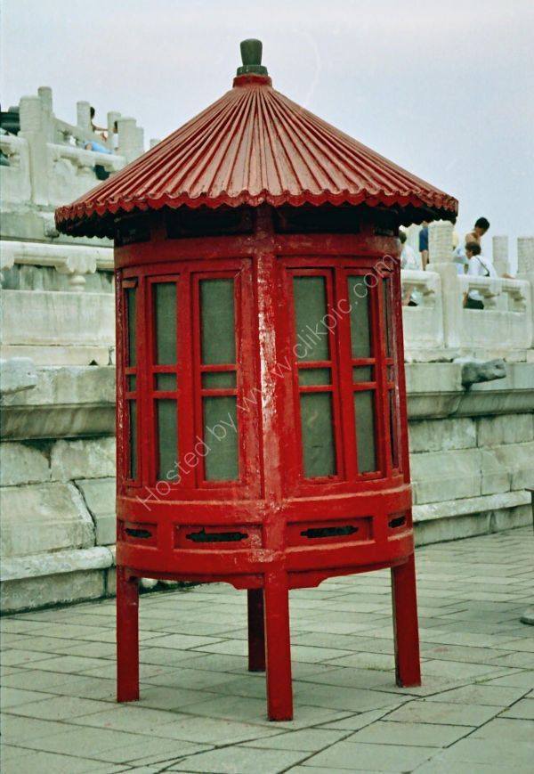 Lamp, Temple of Heaven, Beijing